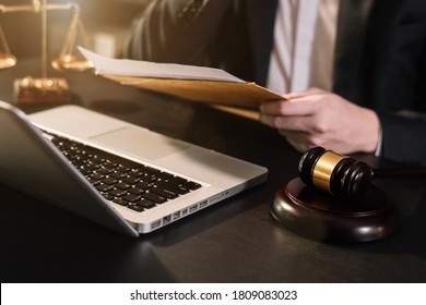 Lawyer Singing In Documents, Filling Court Records, Job Responsibilities In Office.