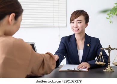 Lawyer's Asian woman (consultation ,  corporate lawyer) - Shutterstock ID 2201029279