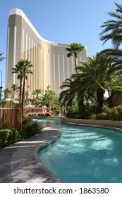 Lazy River In Mandalay Bay