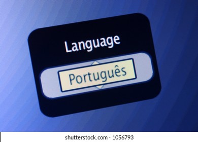 LCD display with the world Language and a selection of Portuguese.