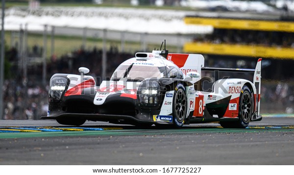 Le Mans / France - June 15-16 2019: 24 hours of Le\
Mans, Toyota Gazoo racing Team, Toyota TS050 Hybrid LMP1, Race of\
the 24 hours of Le Mans - France, Race of the 24 hours of Le Mans -\
France