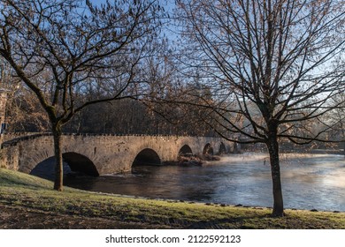 Le Saillant (Corrèze, France) - Old Bridge - Vezere Valley