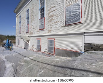 Lead paint removal on an old church siding