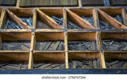 leaded typeface distributed in its drawer
