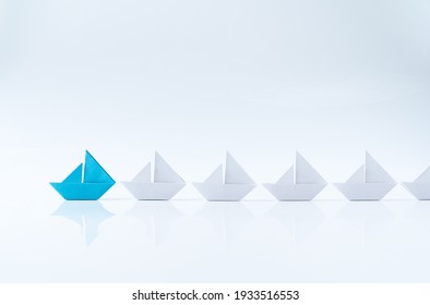 18,503 Leadership Ship Images, Stock Photos & Vectors 