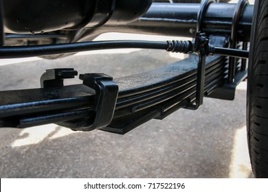 Leaf Spring Suspension Of Pick Up Car Truck