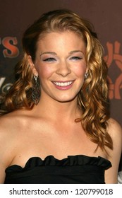 LeAnn Rimes At The CMT Giants Honoring Reba McEntire. Kodak Theatre, Hollywood, CA. 10-26-06