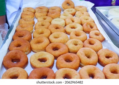 learn to make delicious donuts