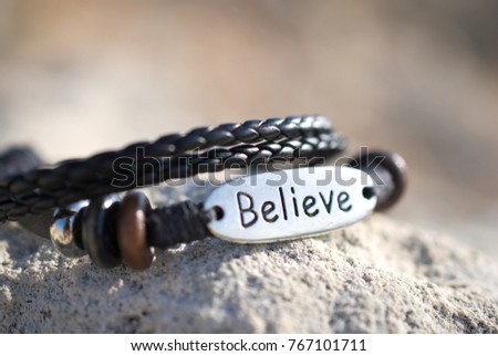 leather bracelet with engraving 