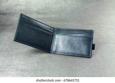 Leather Men's Bifold Wallet