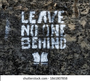 Leave No One Behind Graffito