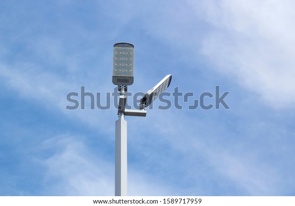 LED light pole outdoor of car park which save energy  of\
Reduce costs. 