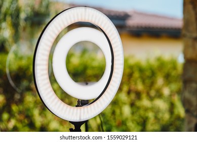 Led Ring Light For A Professional Make Up