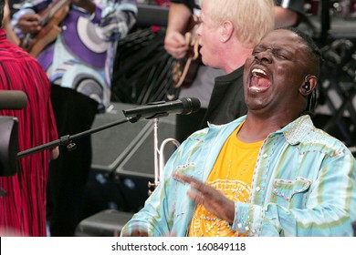 Lee Loughname, Philip Bailey On Stage For NBC Today Show CHICAGO & EARTH, WIND & FIRE Concert, Rockefeller Center, New York, NY, July 01, 2005