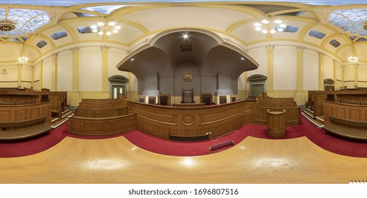 Leeds, West Yorkshire UK, 8th Jan 2019: 360 Degree Panoramic Sphere Photo Showing The Interior Of The Historic Leeds Town Hall Showing The Old Court Room.