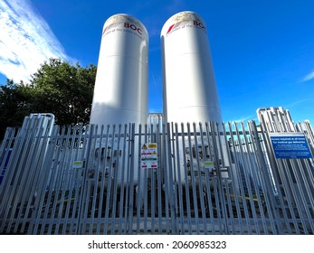 Leeds, Yorkshire, England, 6-10-2021,  Liquid Oxygen Tanks In A Hospital Setting