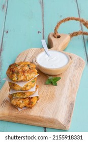 Leek Carrot, Potato And Zucchini 
 - Vegetarian Patties  Served With Yogurt Dipping Sauce