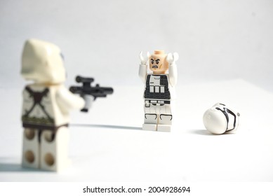 Lego Starwars : Storm Trooper. Weapon Stolen. High Key Photography