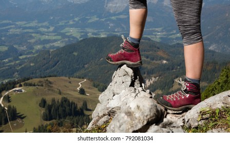 75,497 Mountain Shoes Images, Stock Photos & Vectors | Shutterstock