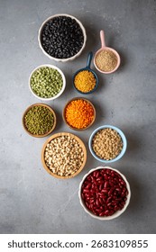 Legumes, a set consisting of different types of beans, lentils and peas 