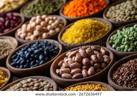 Legumes, a set consisting of different types of beans, lentils and peas 
