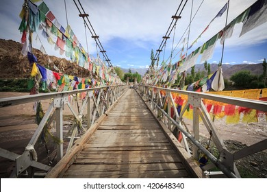 49 Iron bridge ladakh Images, Stock Photos & Vectors | Shutterstock