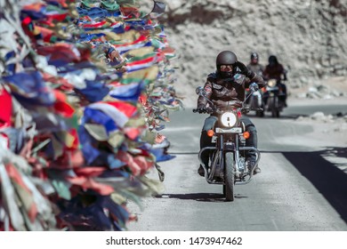 820 Ladakh Bikers Stock Photos, Images & Photography 