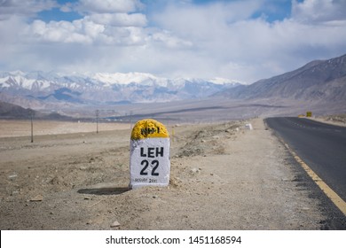 Leh Milestone. Road To Leh.