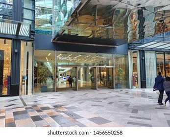 Leicester, England, July 2019: Highcross Shopping Centre In Leicester. Opened In 1991 As The Shires Shopping Centre With Over 100 Shops, Cafes And Restaurants. Cinema De Lux And A Car Park Included.