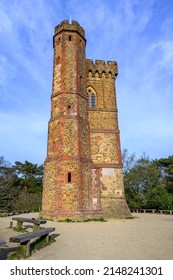 Leith Hill, Surrey, UK: Leith Hill Tower at the summit of Leith Hill part of the Surrey Hills Area of Outstanding Natural Beauty. The tower is a landmark on the Greensand Way.