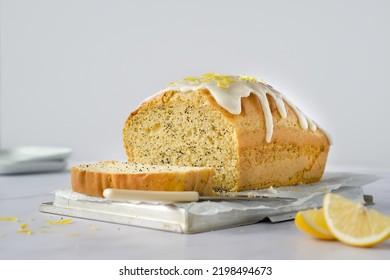  lemon cake with poppy seeds and sugar glaze. Selective focus