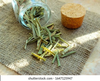 Lemon Grass (Cymbopogon Citratus, Capim Limao, Santo). Pile Of Dried Lemongrass. Dried Sprigs Of Natural Lemongrass, Dried Herb, Herbal Medicine. Selective Focus, Closeup