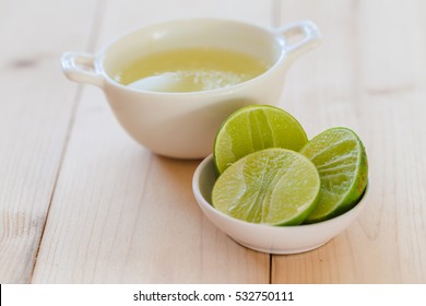 Lemon Juice And Green Lemon