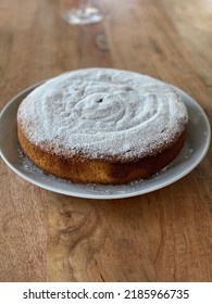 Lemon Olive Oil Cake With Powdered Sugar Dusting