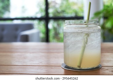 Lemongrass Lime Fruit Fizz Drink Glass On The Table