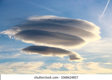 Lenticular Circular Clouds Over Blue Sky Stock Photo 1068624857 ...