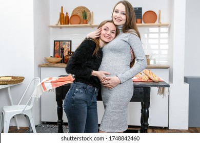 Mom And Daughter Lesbians