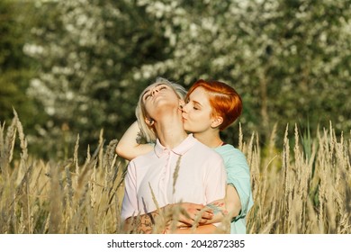 191 Lesbian Neck Kiss   Lesbian Young Woman Kisses Neck 260nw 2042872385 