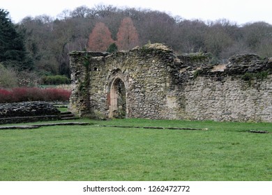 Lesnes Abbey Ruins