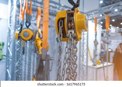 Lever Winch. Tal Lever. Manual Chain Hoist. Shallow Depth Of Field. Focus On Chain Link