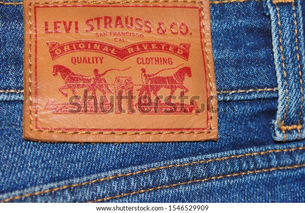 levis leather tag