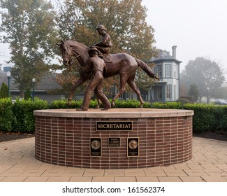 LEXINGTON, KENTUCKY - OCTOBER 29: Bronze Secretariat sculpture designed by Edwin Bogucki at the Kentucky Horse Park on October 29, 2013 in Lexington, Kentucky