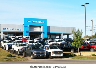 LEXINGTON, KY-OCTOBER, 2015:  Chevrolet Dealership With A Full Lot Of Chevy Pickup Trucks.