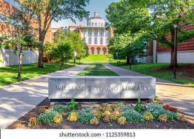 LEXINGTON, KY/USA - JUNE 3, 2018: William T. Young Library and walkway on the campus of the University of Kentucky.