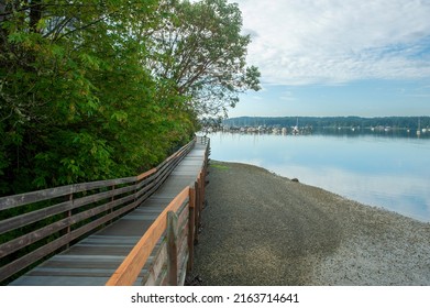 Liberty Bay Waterfront Park, Poulsbo, Washington. Urban Boardwalk And Trail Beginning At American Legion Park Leading To The Downtown Marina And Activity Center. 