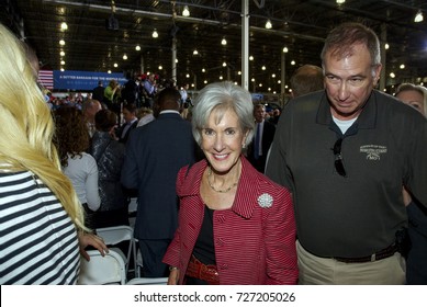 Liberty Missouri, USA, 20th September, 2013.
Former Kansas Governor And Secretary Of Health And Human Services Kathleen Sebelius Attends The Speech By President Barak Obama At The Ford Stamping Plant