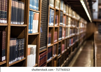 Library - Shutterstock ID 717765013