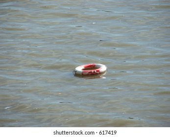 A life ring in the middle of the ocean