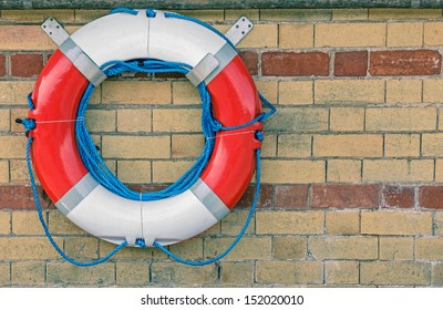 361 Swimming pool safety items Images, Stock Photos & Vectors ...