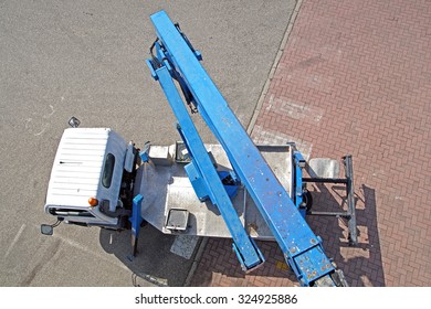 Lift Buckets Truck